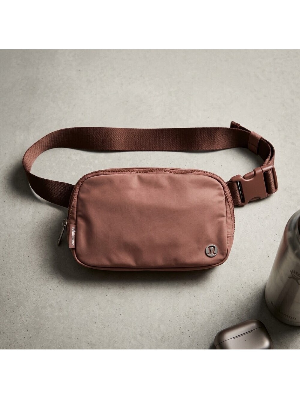Lululemon Everywhere Belt Bag 1L Earthy Brown Minimalist Gorpcore Crossbody